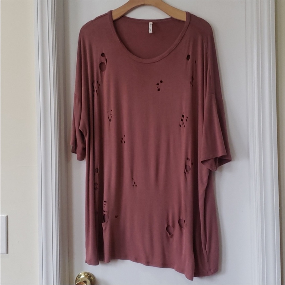 Destroyed Basic Tee Bundle! - image 2